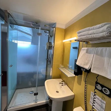 Punta Monpas Otel San Sebastián
