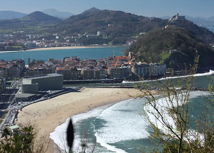 Punta Monpas 호텔 2*