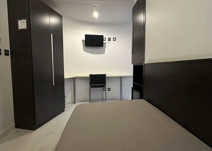 Otel Punta Monpas 2*