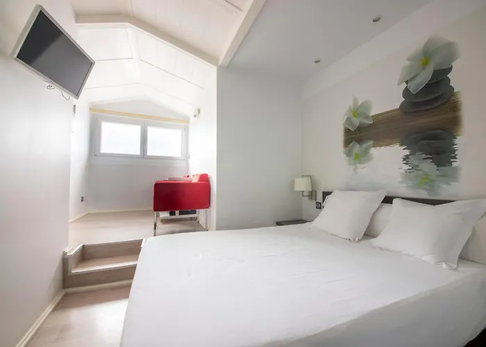 Punta Monpas Otel San Sebastián