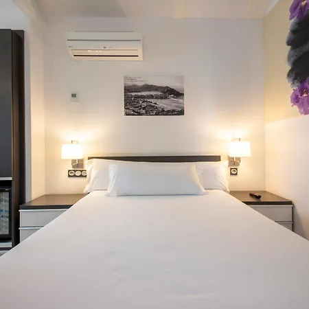 Hotel Punta Monpas 2*