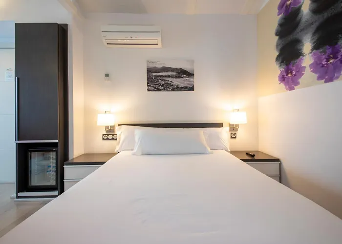 Hotell Punta Monpas 2*